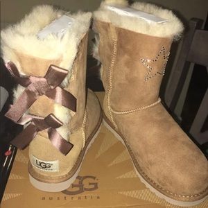 Ugg size 5
